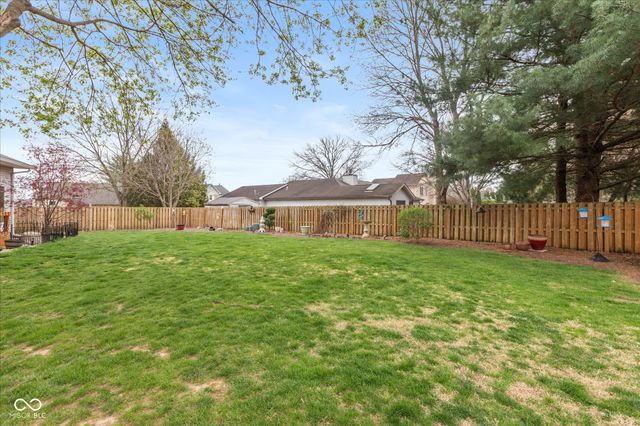 4651 Monterey Drive, Columbus, IN 47203