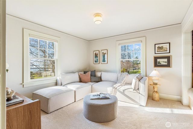 1101 Grand Avenue, Everett, WA 98201