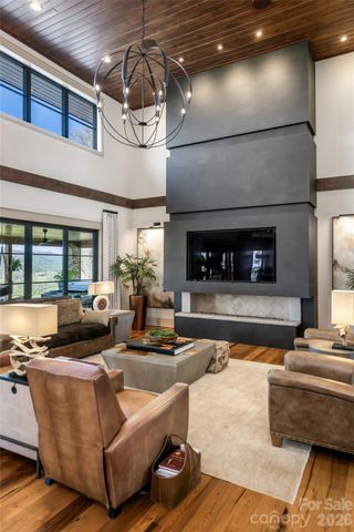 170 Bear View Road, Weaverville, NC 28787