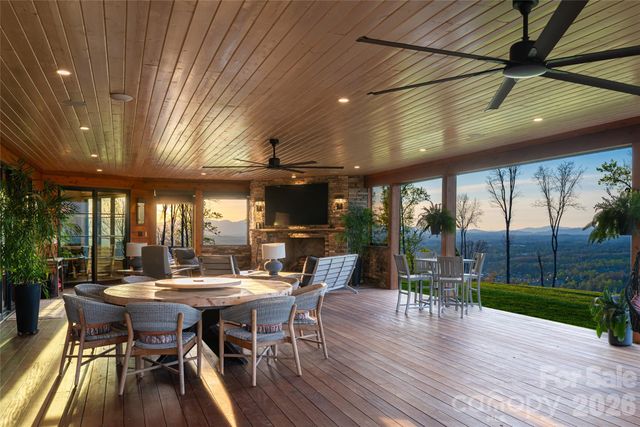 170 Bear View Road, Weaverville, NC 28787