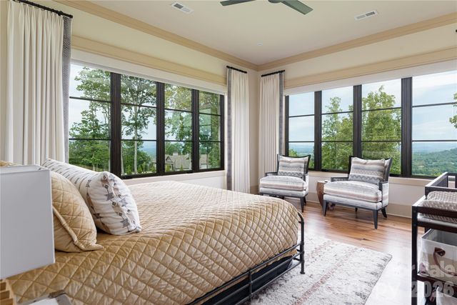 170 Bear View Road, Weaverville, NC 28787
