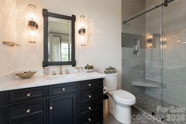 170 Bear View Road, Weaverville, NC 28787