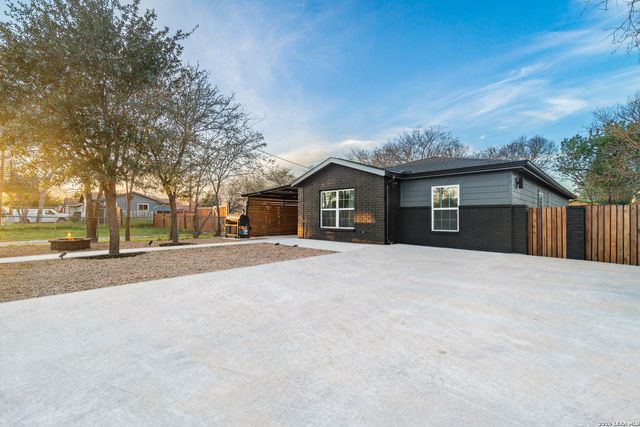 111 Ardmore, San Antonio, TX 78237