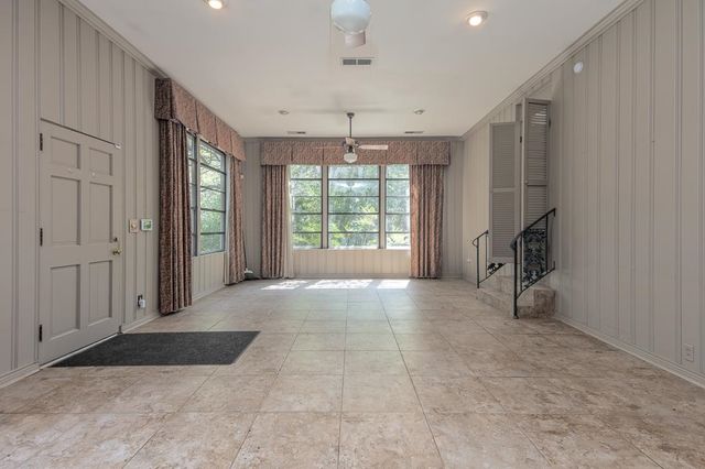 3814 WOODLAND DR, Memphis, TN 38111