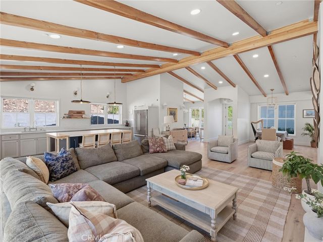 30375 Diamonte Lane, Rancho Palos Verdes, CA 90275