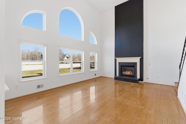 10 Etty Court, Manchester, NJ 08759
