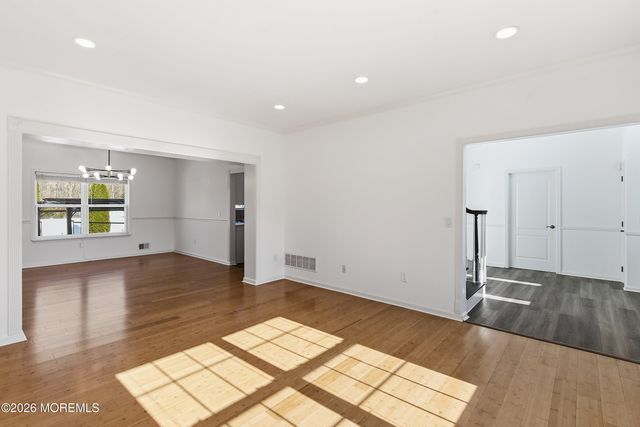 10 Etty Court, Manchester, NJ 08759