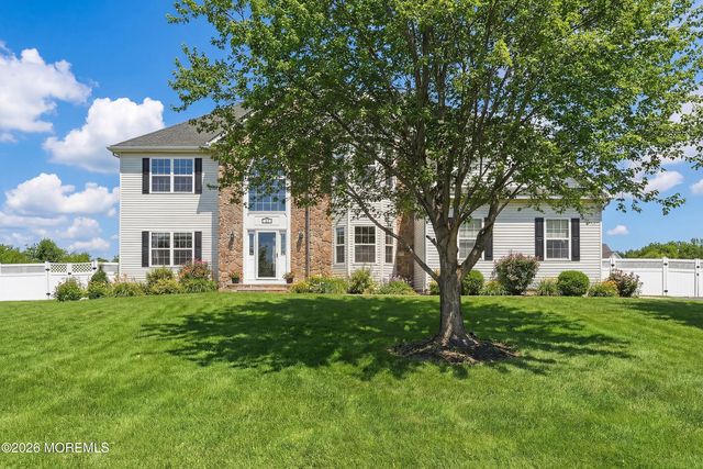 10 Etty Court, Manchester, NJ 08759