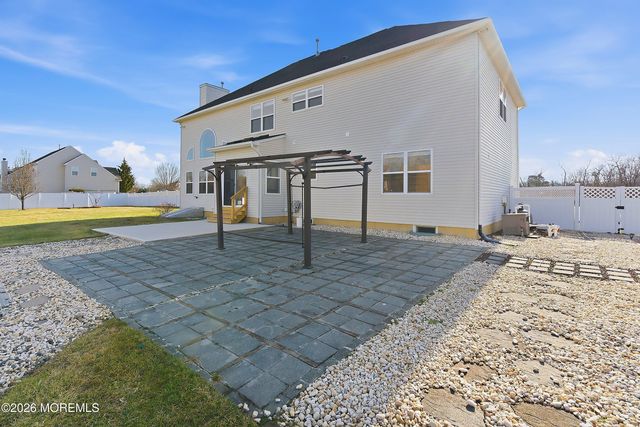 10 Etty Court, Manchester, NJ 08759