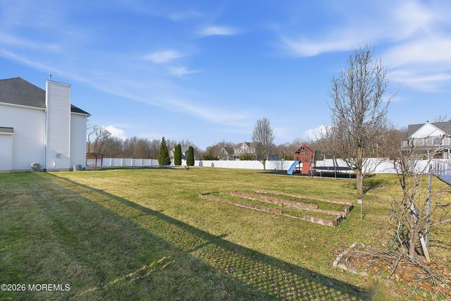 10 Etty Court, Manchester, NJ 08759