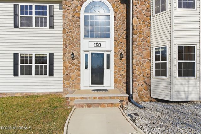 10 Etty Court, Manchester, NJ 08759