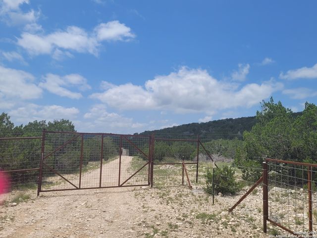 LOT 5 Hwy 55, Rocksprings, TX 78880