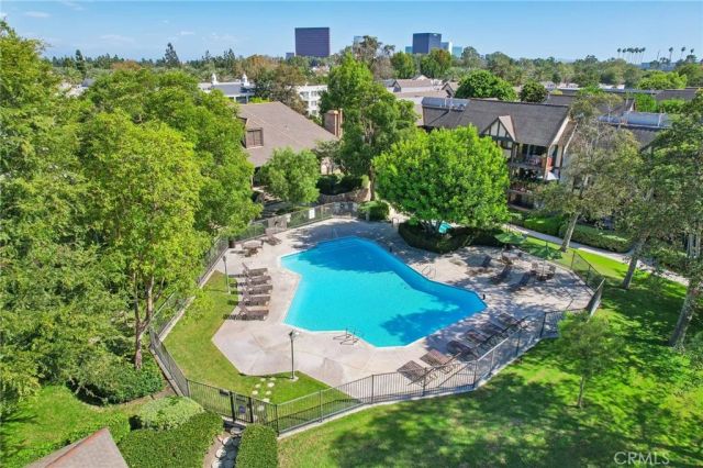 3685 S Bear Street B, Santa Ana, CA 92704