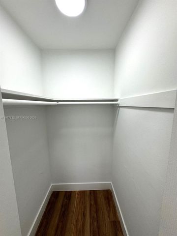 3619 S Le Jeune Rd 1, Coral Gables, FL 33134