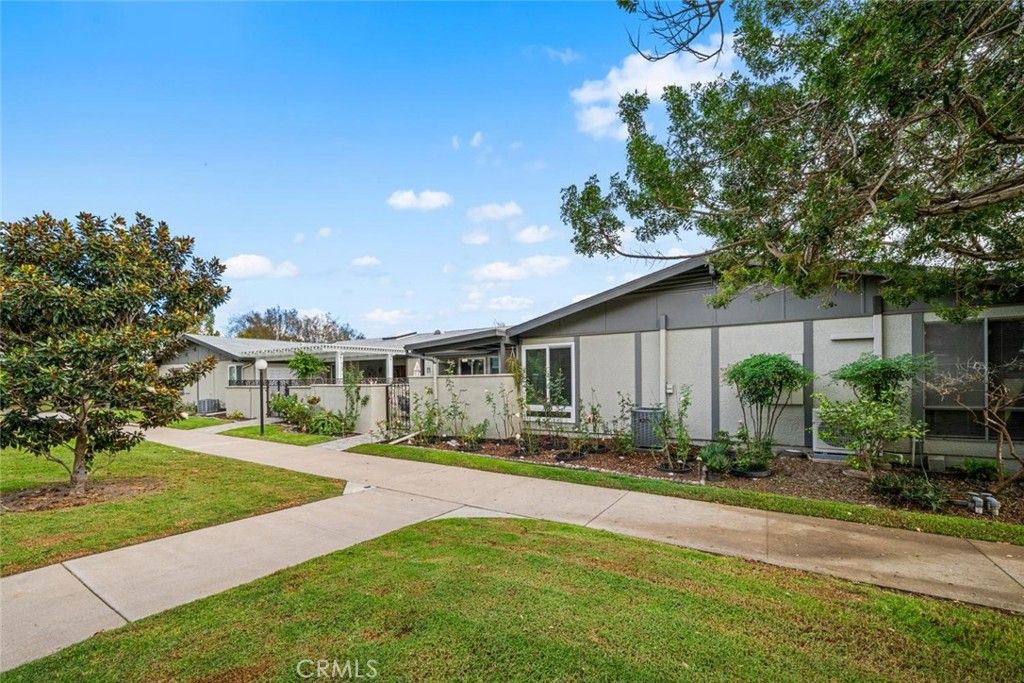 1851 McKinney Way 25B, Seal Beach, CA 90740 — photo 3