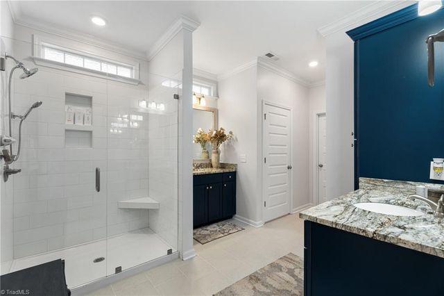 117 Candle Light Court, Advance, NC 27006