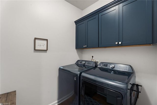 117 Candle Light Court, Advance, NC 27006