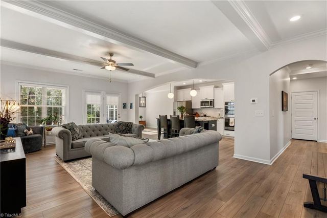 117 Candle Light Court, Advance, NC 27006