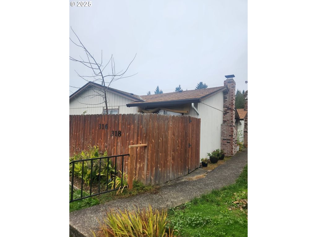 316 W 30TH St, Vancouver, WA 98660