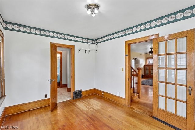 403 E Baird Avenue, Barberton, OH 44203