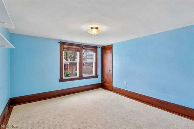 403 E Baird Avenue, Barberton, OH 44203