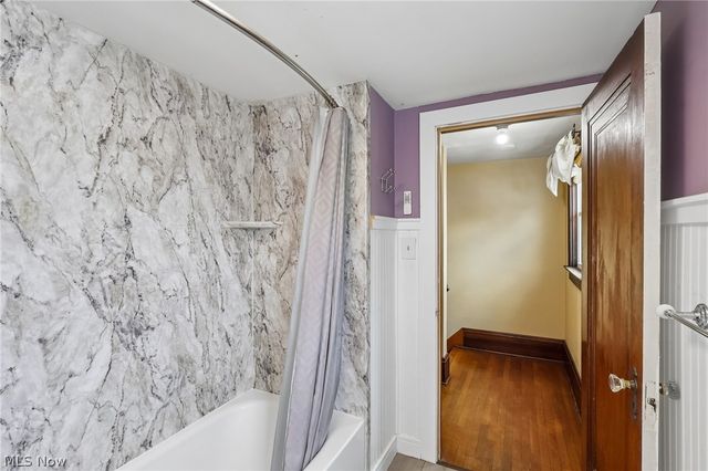 403 E Baird Avenue, Barberton, OH 44203