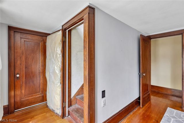 403 E Baird Avenue, Barberton, OH 44203