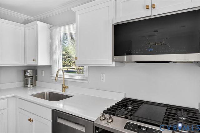 1220 Santa Anna Rd, Henrico, VA 23229