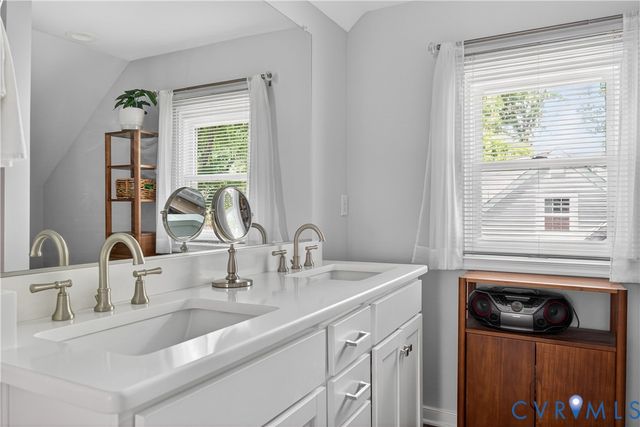1220 Santa Anna Rd, Henrico, VA 23229