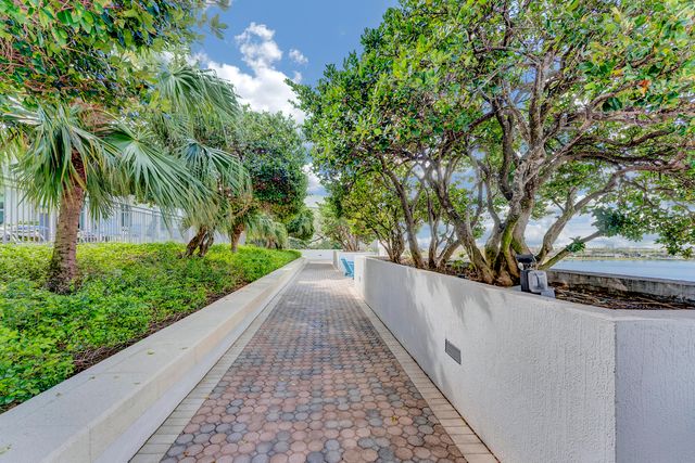 300 S Australian Avenue 502, West Palm Beach, FL 33401