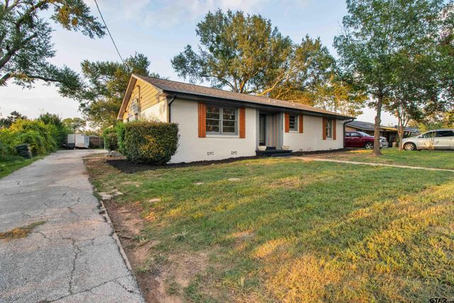 1300 Sunset Drive, Tyler, TX 75701