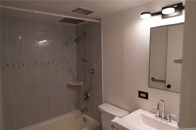 1250 Richard Lane 106, Honolulu, HI 96819