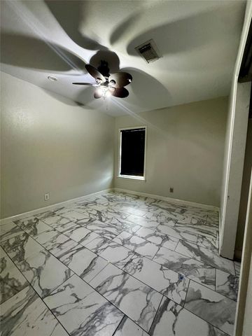 9227 Laura Koppe Road, Houston, TX 77078