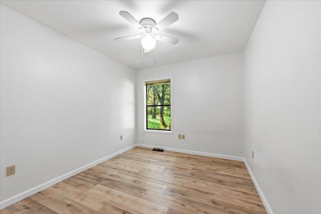 17708 Chaparral Dr, Penn Valley, CA 95946
