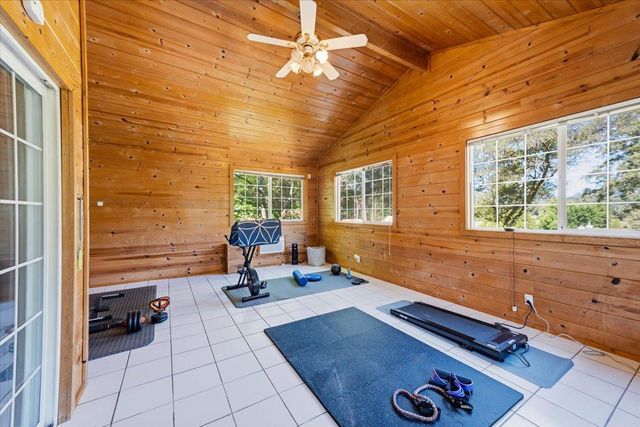 17708 Chaparral Dr, Penn Valley, CA 95946