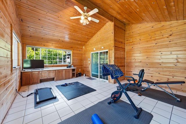 17708 Chaparral Dr, Penn Valley, CA 95946