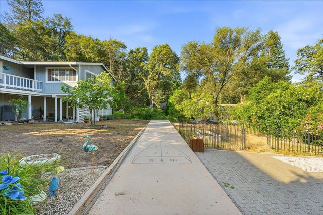 17708 Chaparral Dr, Penn Valley, CA 95946
