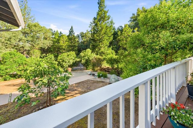 17708 Chaparral Dr, Penn Valley, CA 95946