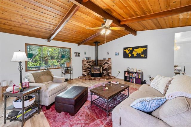 17708 Chaparral Dr, Penn Valley, CA 95946