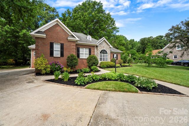 3003 Rochester Court, Monroe, NC 28110
