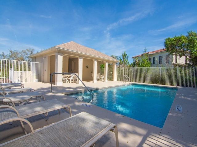 6095 Bella Rosa Lane 108, Vero Beach, FL 32966