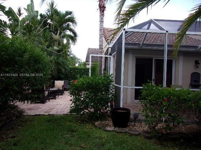 1564 Sunset Way, Weston, FL 33327