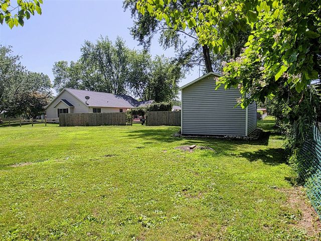 6421 Plainfield Avenue, Kalamazoo, MI 49048