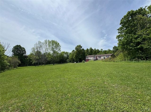 937 Kingdom Rd, Columbia, NY 13407