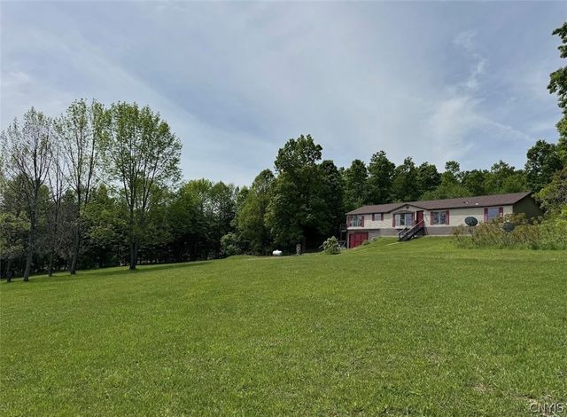 937 Kingdom Rd, Columbia, NY 13407