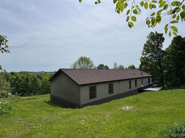 937 Kingdom Rd, Columbia, NY 13407