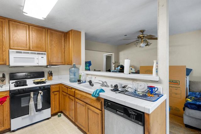 7207 Berkeley Dr., La Mesa, CA 91942