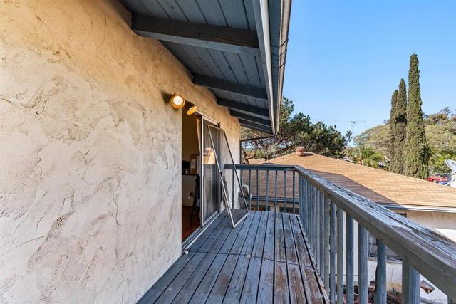 7207 Berkeley Dr., La Mesa, CA 91942