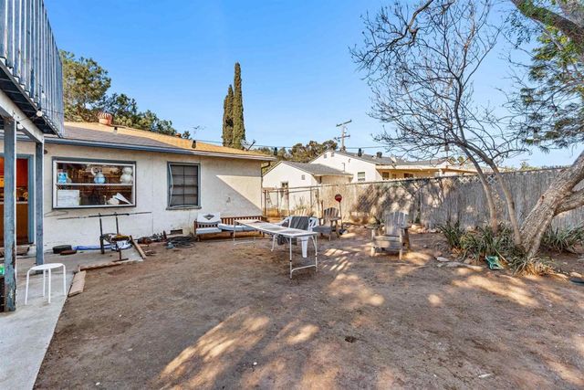 7207 Berkeley Dr., La Mesa, CA 91942