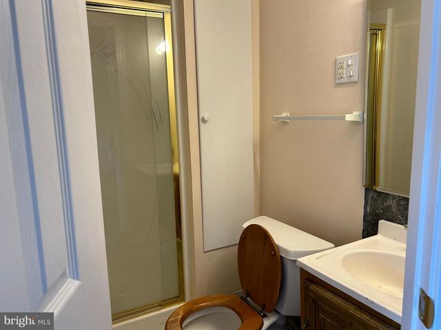 17822 SHERMAN AVE, Hagerstown, MD 21740